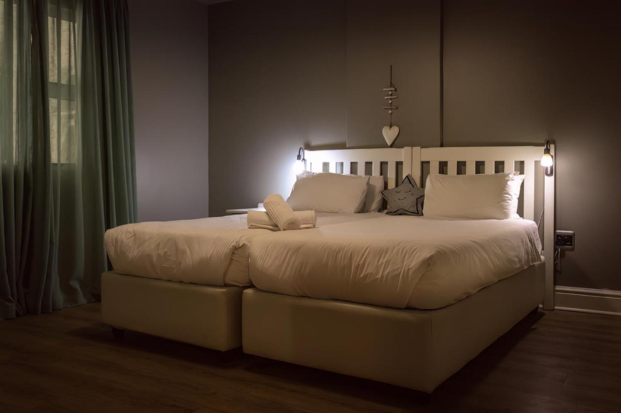 מוסל ביי Beach Club Self Catering Apartments מראה חיצוני תמונה