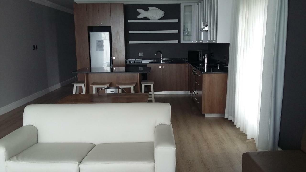 מוסל ביי Beach Club Self Catering Apartments מראה חיצוני תמונה