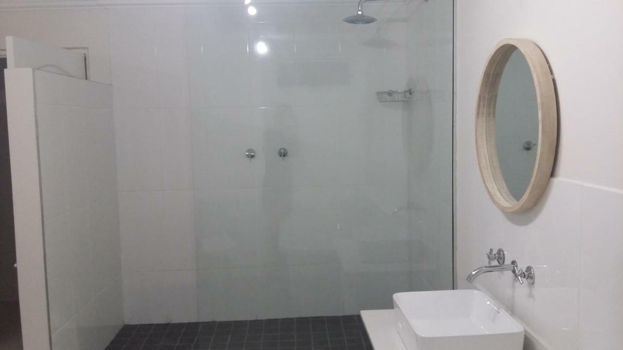 מוסל ביי Beach Club Self Catering Apartments מראה חיצוני תמונה