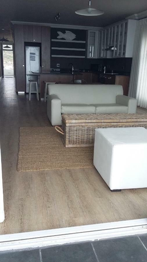 מוסל ביי Beach Club Self Catering Apartments מראה חיצוני תמונה